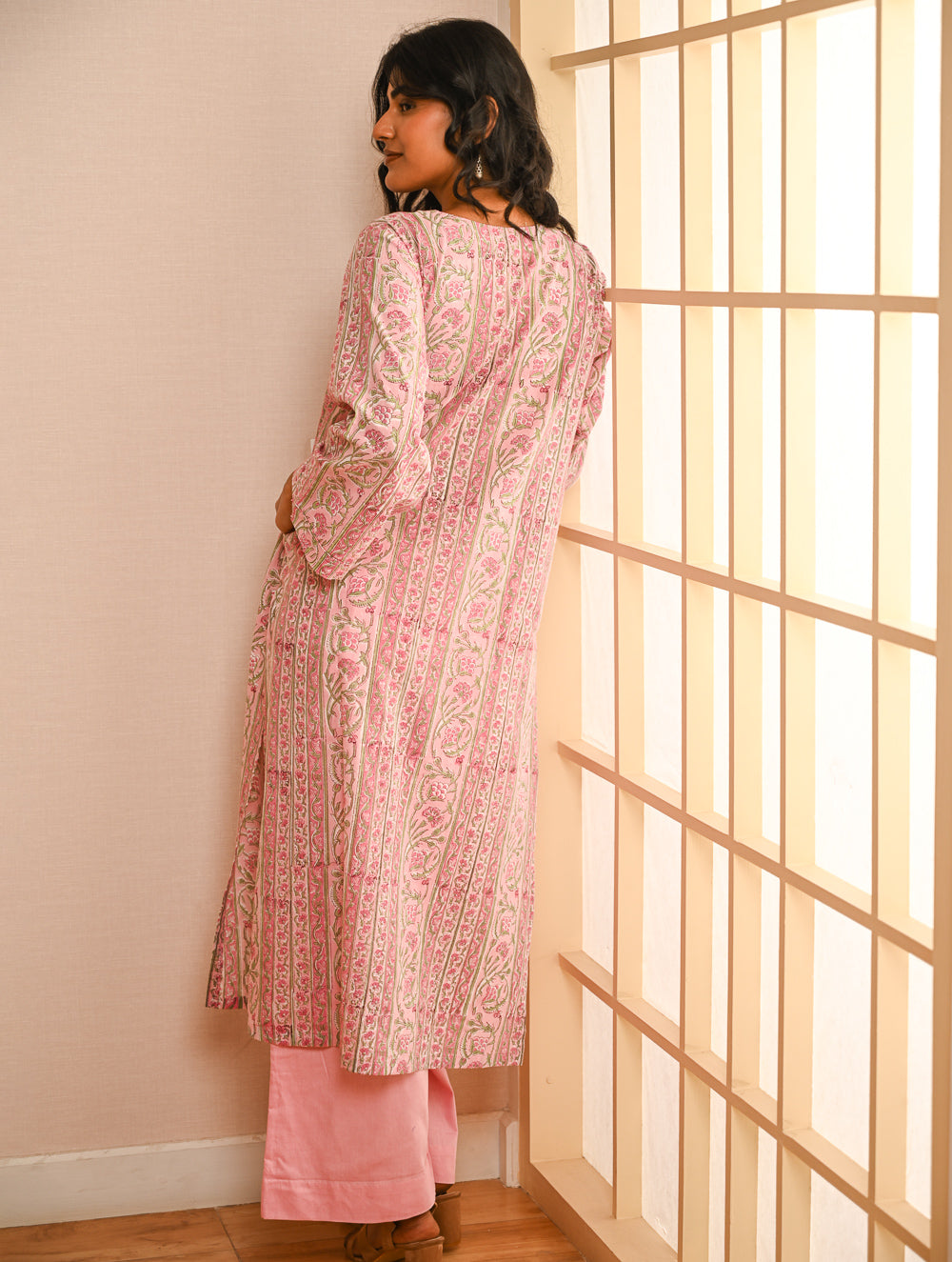 Work Chic. Sanganer Block Printed Loose Fit Cotton Kurta Set - Floral Panels (Set of 2)