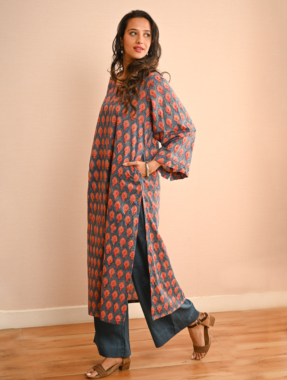 Work Chic. Sanganer Block Printed Loose Fit Cotton Kurta Set - Teal Motifs (Set of 2)