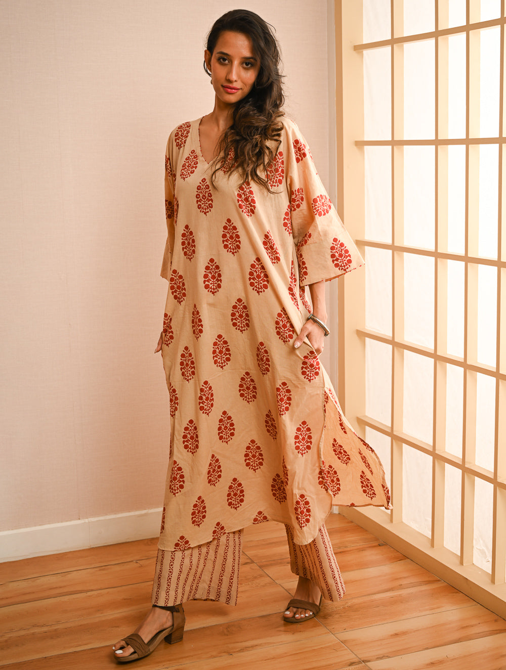 Work Chic. Sanganer Block Printed Ultra Loose Fit Cotton Kurta Set - Red Ornate (Set of 2)