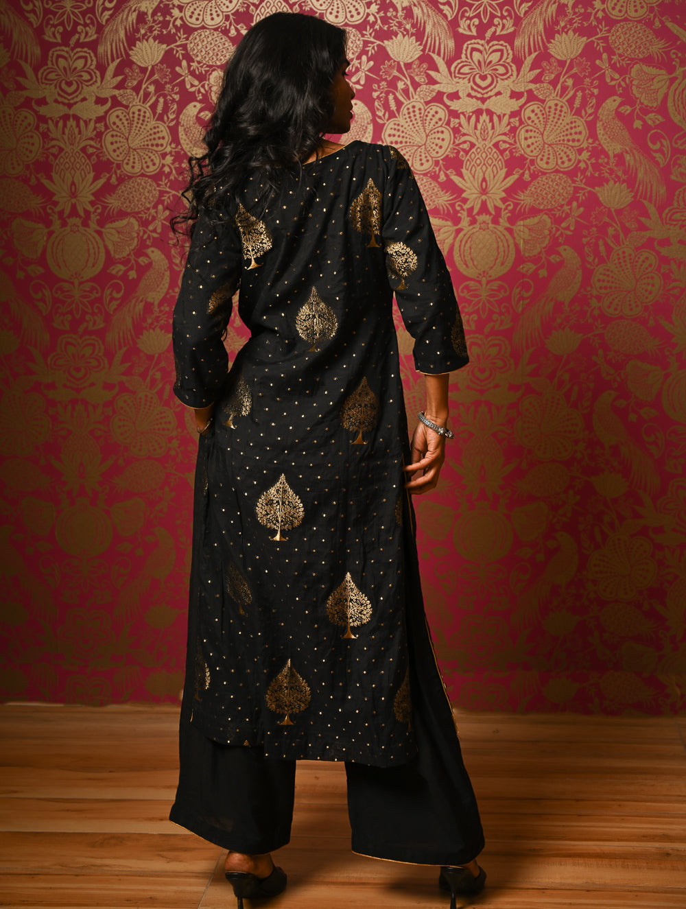 Regal Elegance. Benarasi Chanderi Straight Kurta Set - Black & Gold, (2 pc set) 