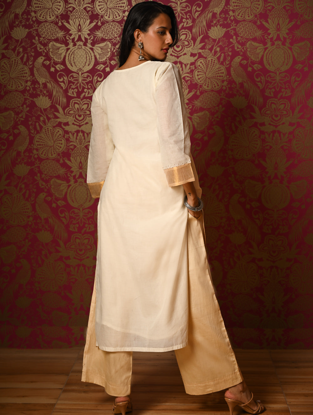 Light Festive. Elegant Kerala Kasavu Kurta Set - Golden Cream (2 pc set)
