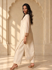 Light Festive. Elegant Kerala Kasavu Kurta Set - Golden Cream (2 pc set)