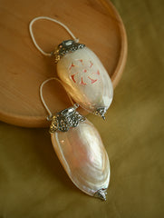 Shell Craft Wardrobe Aroma Sachet Holder - Pearl & Filigree (Set of 2)