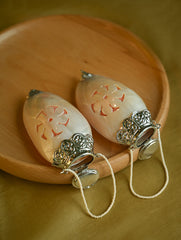Shell Craft Wardrobe Aroma Sachet Holder - Pearl & Filigree (Set of 2)