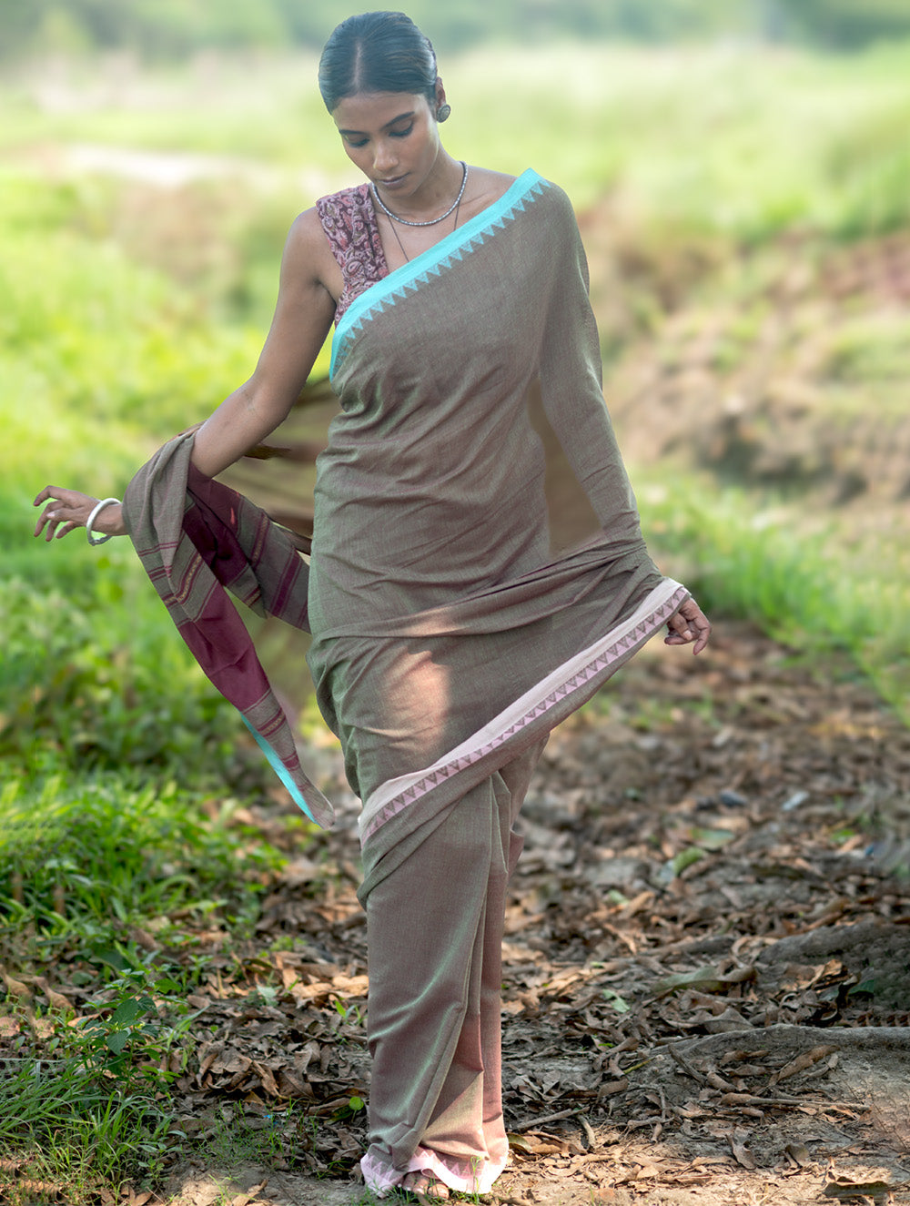 Bengal Weaves. Handwoven Soft Cotton Saree - Misty Taupe