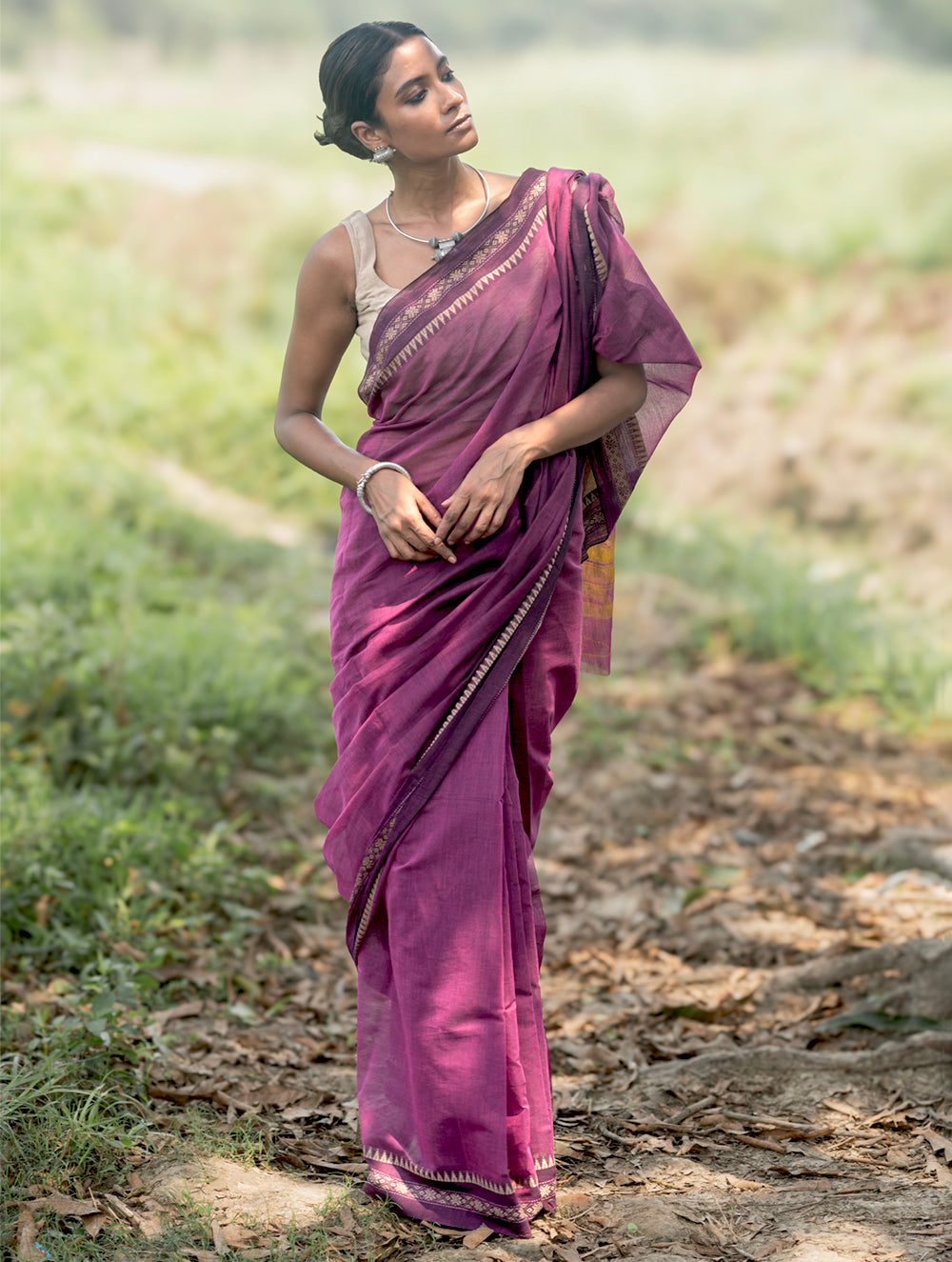 Bengal Weaves. Handwoven Soft Cotton Saree - Mulberry Borders