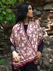 Light & Elegant. Handcrafted Silk Batik Stole - Maroon Medallion