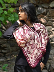 Light & Elegant. Handcrafted Silk Batik Stole - Maroon Medallion
