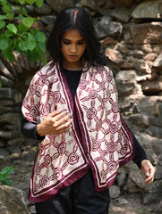 Light & Elegant. Handcrafted Silk Batik Stole - Maroon Medallion