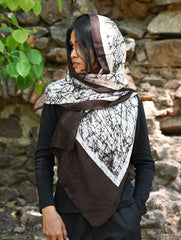 Light & Elegant. Handcrafted Silk Batik Stole - Cocoa Forest