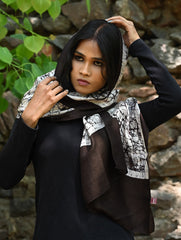Light & Elegant. Handcrafted Silk Batik Stole - Cocoa Forest
