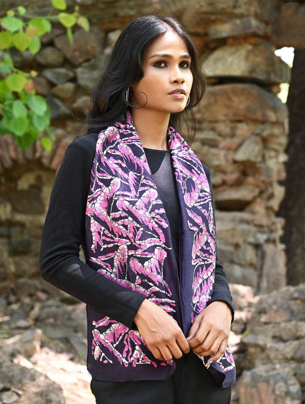 Light & Elegant. Handcrafted Silk Batik Scarf - Pink Orchids