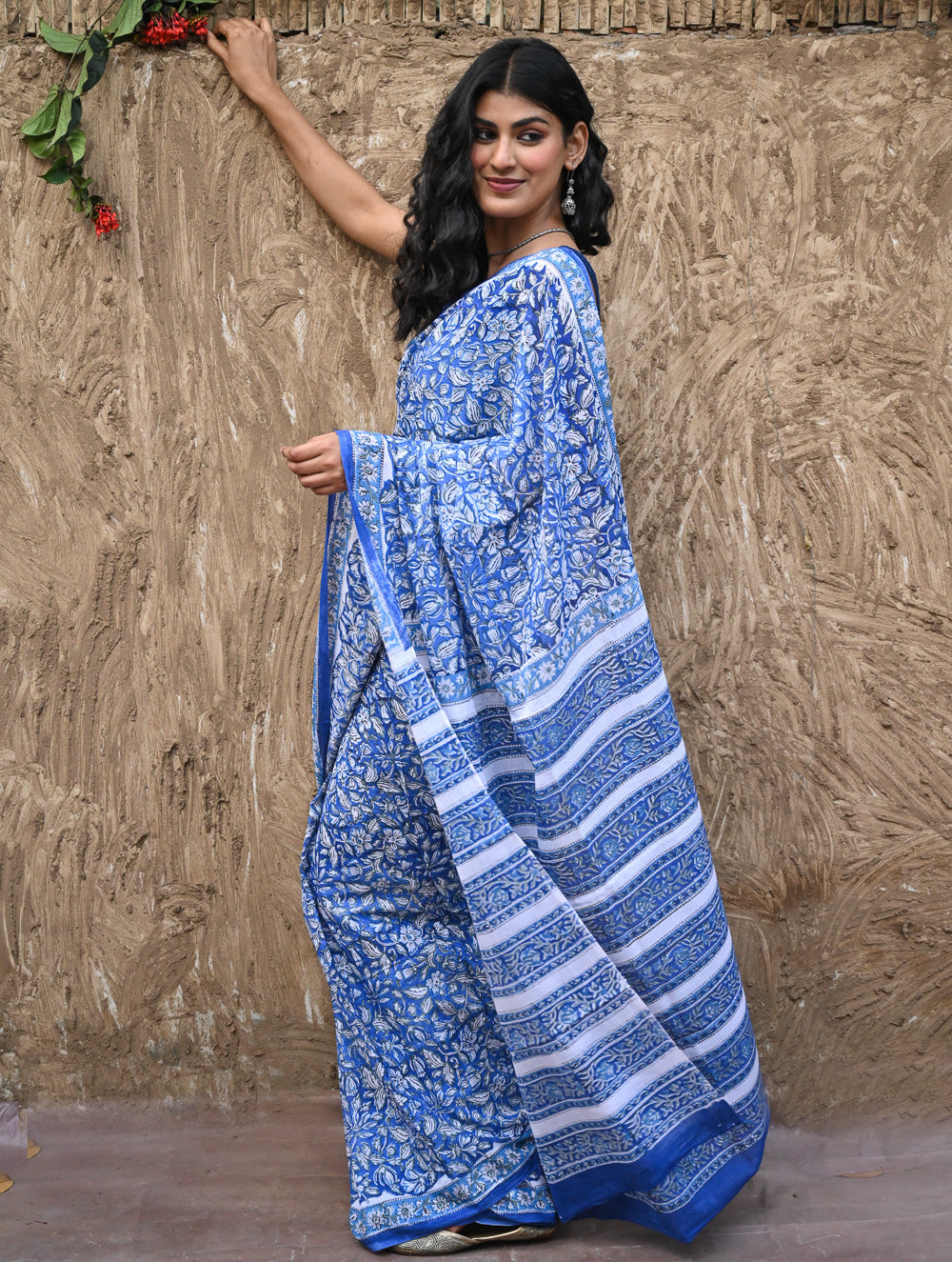 Sanganer Summers. Hand Block Printed Maheshwari Mul Cotton Saree - Vanaja