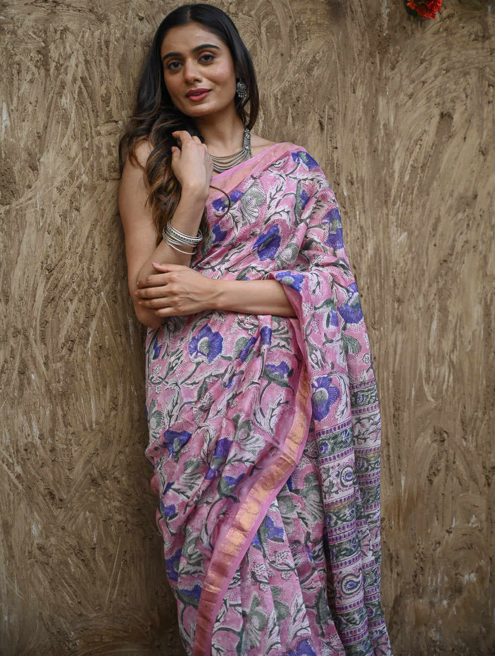 Sanganer Summers. Hand Block Printed Maheshwari Silk Cotton Saree - Mauve Florals