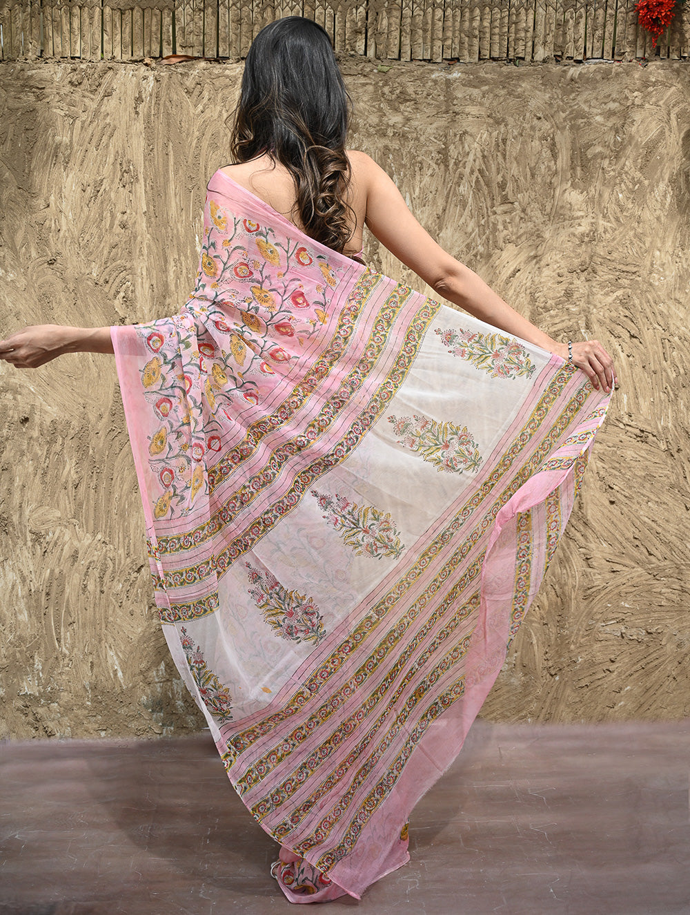 Sanganer Summers : Hand Block Printed Maheshwari Saree - Gulnaar