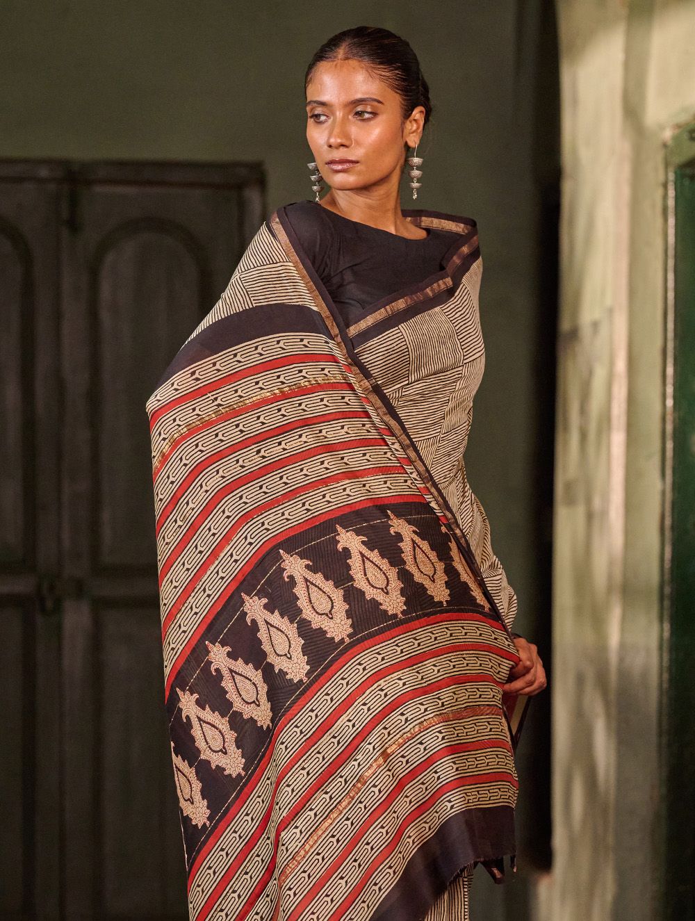 Bagru Statements: Striking Bagru Hand Block Printed Chanderi Saree - Linear Grids