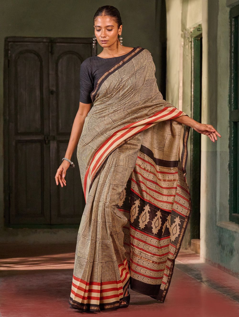 Bagru Statements: Striking Bagru Hand Block Printed Chanderi Saree - Linear Grids