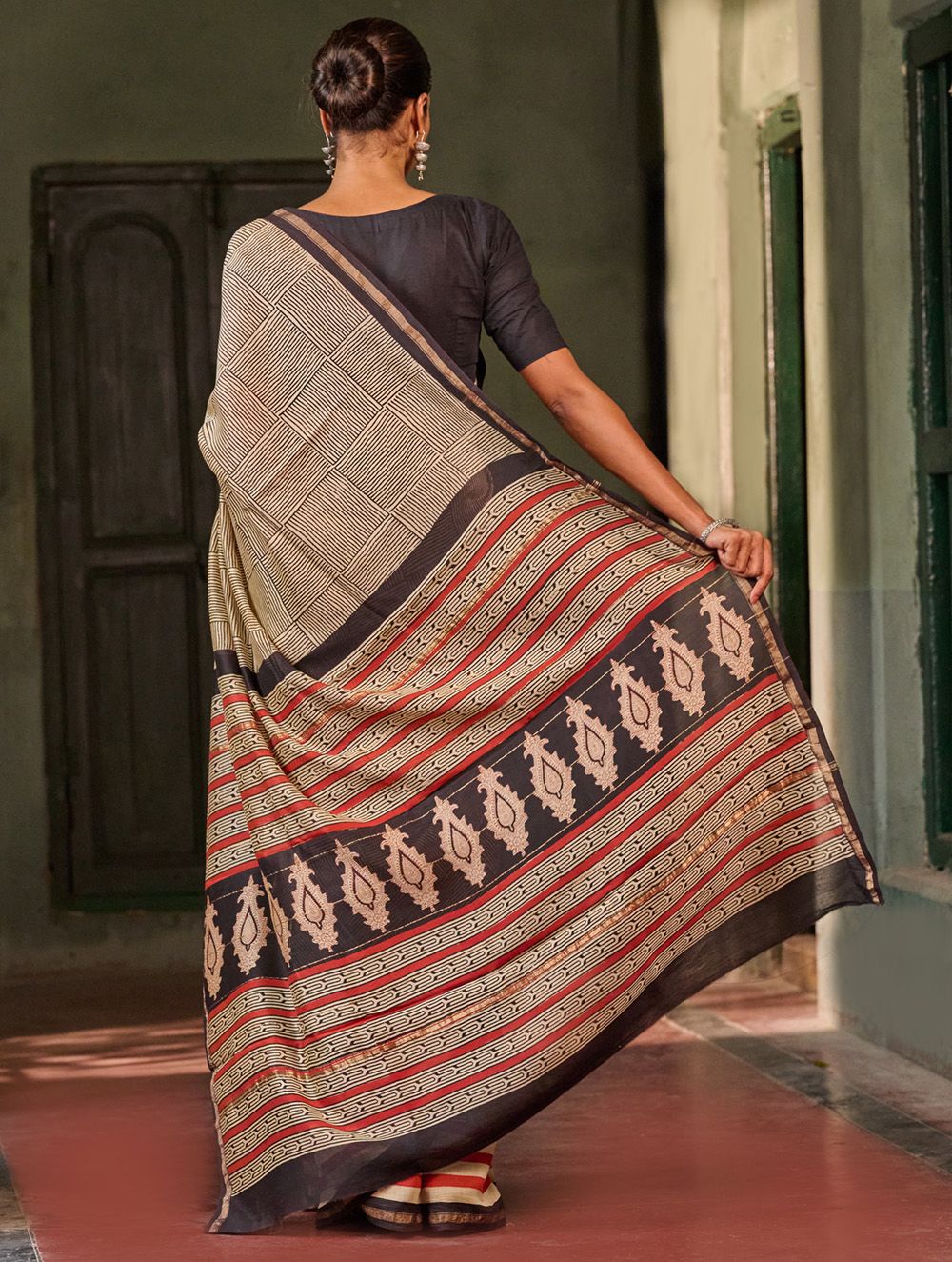 Bagru Statements: Striking Bagru Hand Block Printed Chanderi Saree - Linear Grids