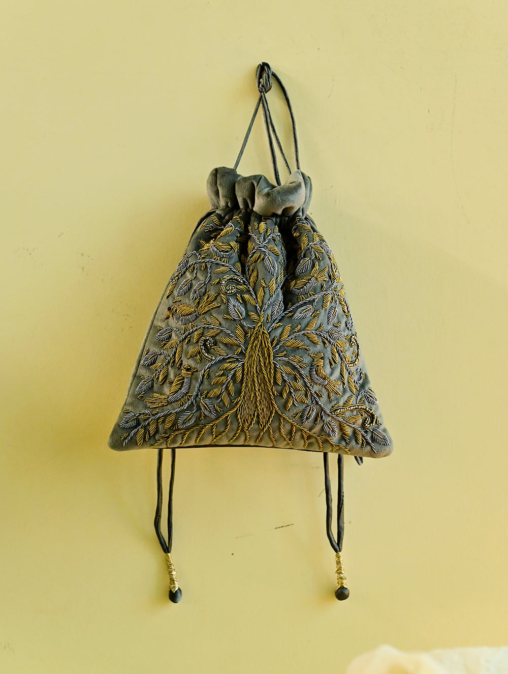 Shahi Nazakat. Zardozi & Resham Embroidered Evening Potli Bag - Parizaad