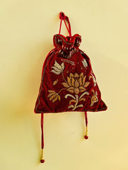 Shahi Nazakat. Zardozi & Resham Embroidered Evening Potli Bag - Gulbano