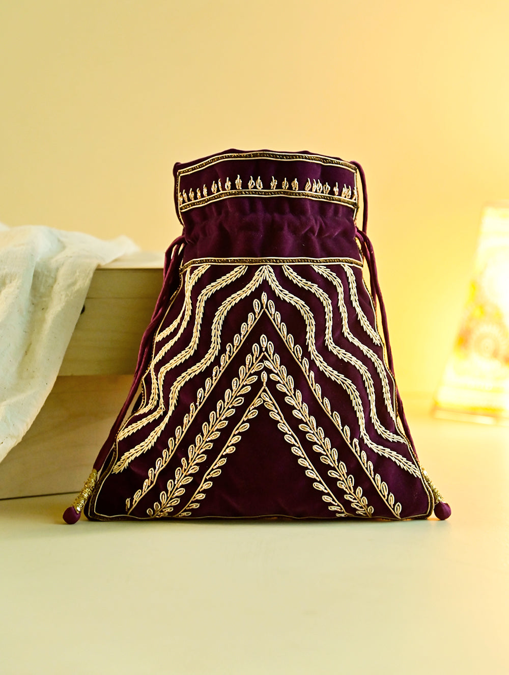 Shahi Nazakat. Zardozi & Resham Embroidered Evening Potli Bag - Gulchehra