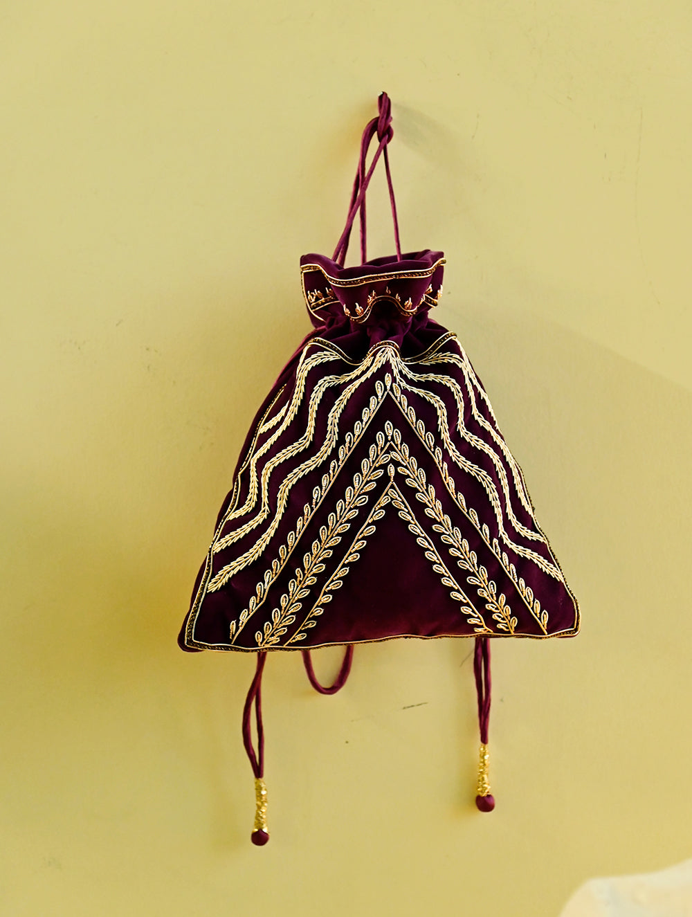 Shahi Nazakat. Zardozi & Resham Embroidered Evening Potli Bag - Gulchehra