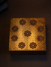 Load image into Gallery viewer, Tarakashi Wooden Inlay Decorative Box- Floral Pattern