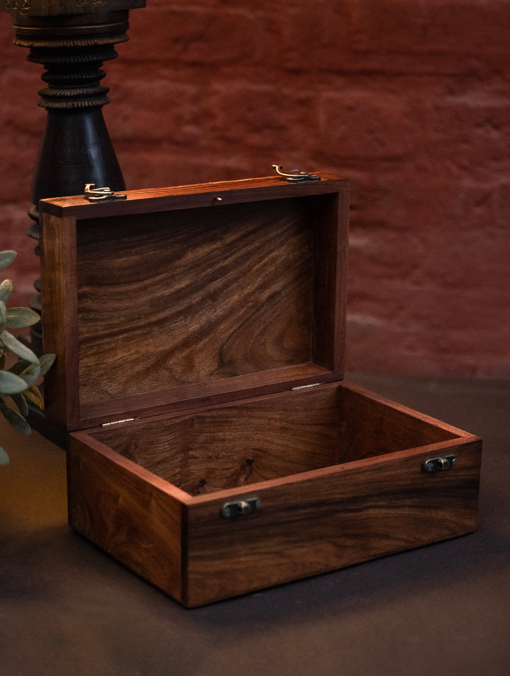 Tarakashi Wooden Inlay Decorative Box- Floral Pattern