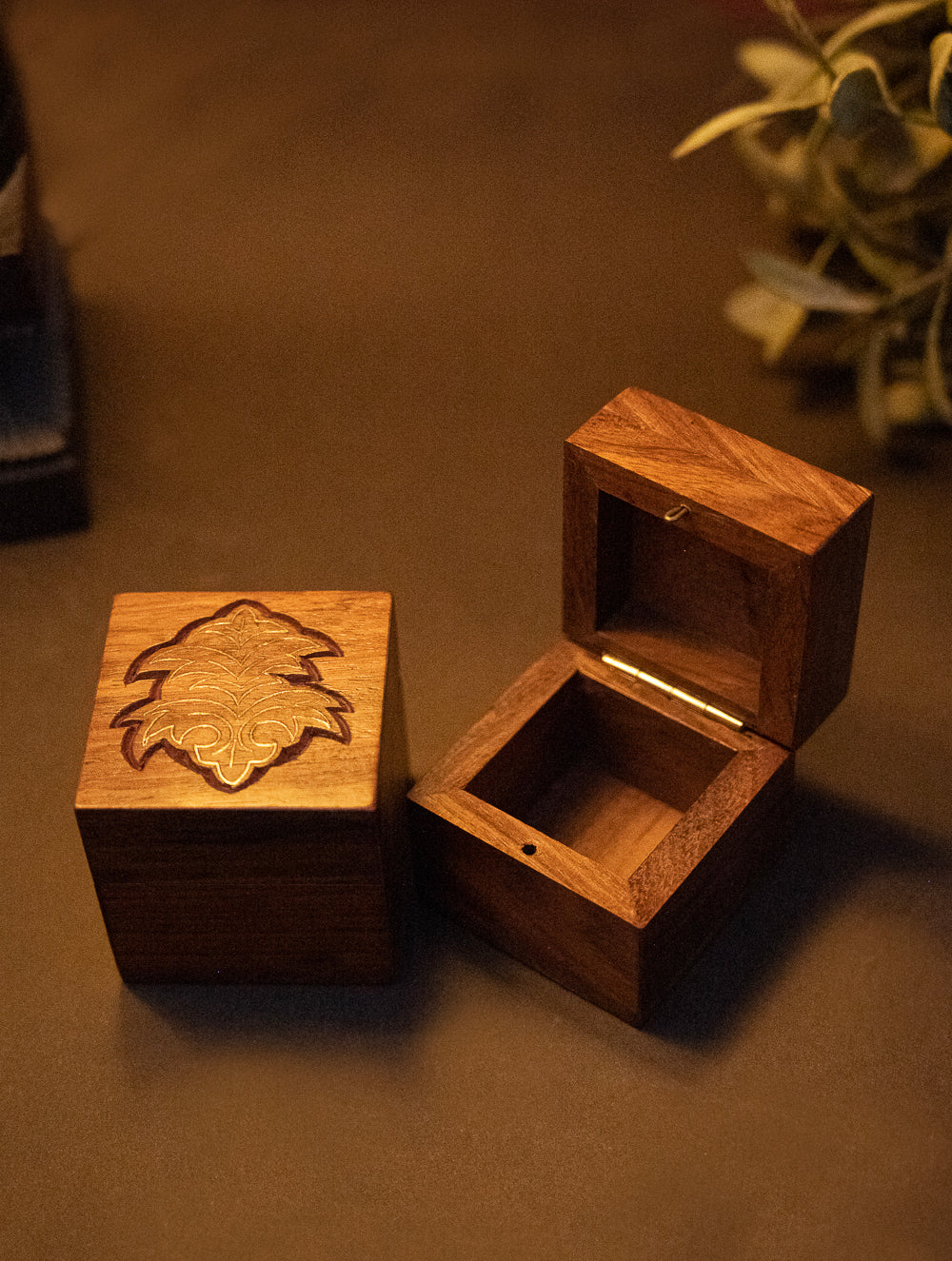 Tarakashi Wooden Inlay Decorative Box- Motifs