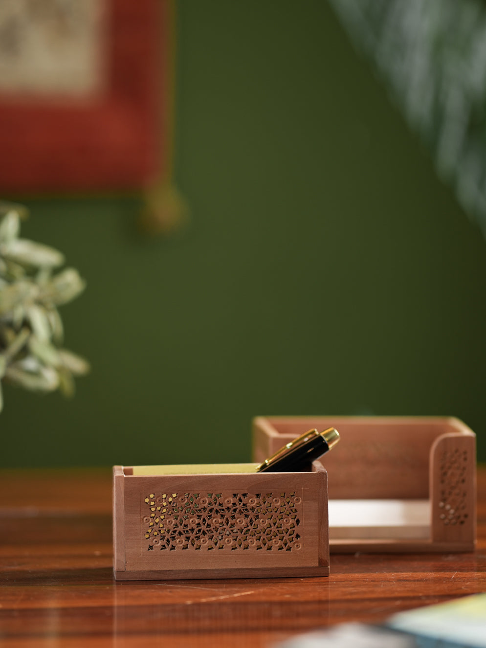 The India Craft House Intricate, Wooden Jaali Card and Paper Holder (Set of 2)