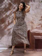 Load image into Gallery viewer, The Work Edit. Bagru Hand Block Printed Cotton Dress - Black Vine