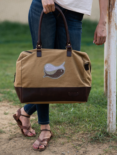 The Kantha & Canvas Duffle Bag - Khakhi Fish