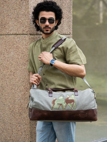 The Kantha & Canvas Duffle Bag - Olive Deer