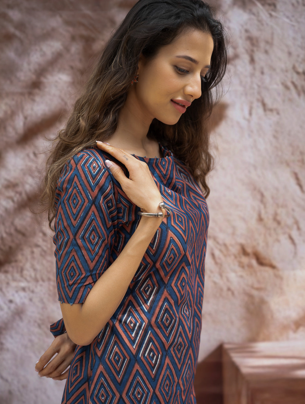 Load image into Gallery viewer, The Work Edit. Bagru HandBlock Printed Dress - Rhombus Trail