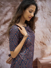 Load image into Gallery viewer, The Work Edit. Bagru HandBlock Printed Dress - Rhombus Trail