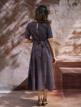 Load image into Gallery viewer, The Work Edit. Bagru HandBlock Printed Dress - Rhombus Trail