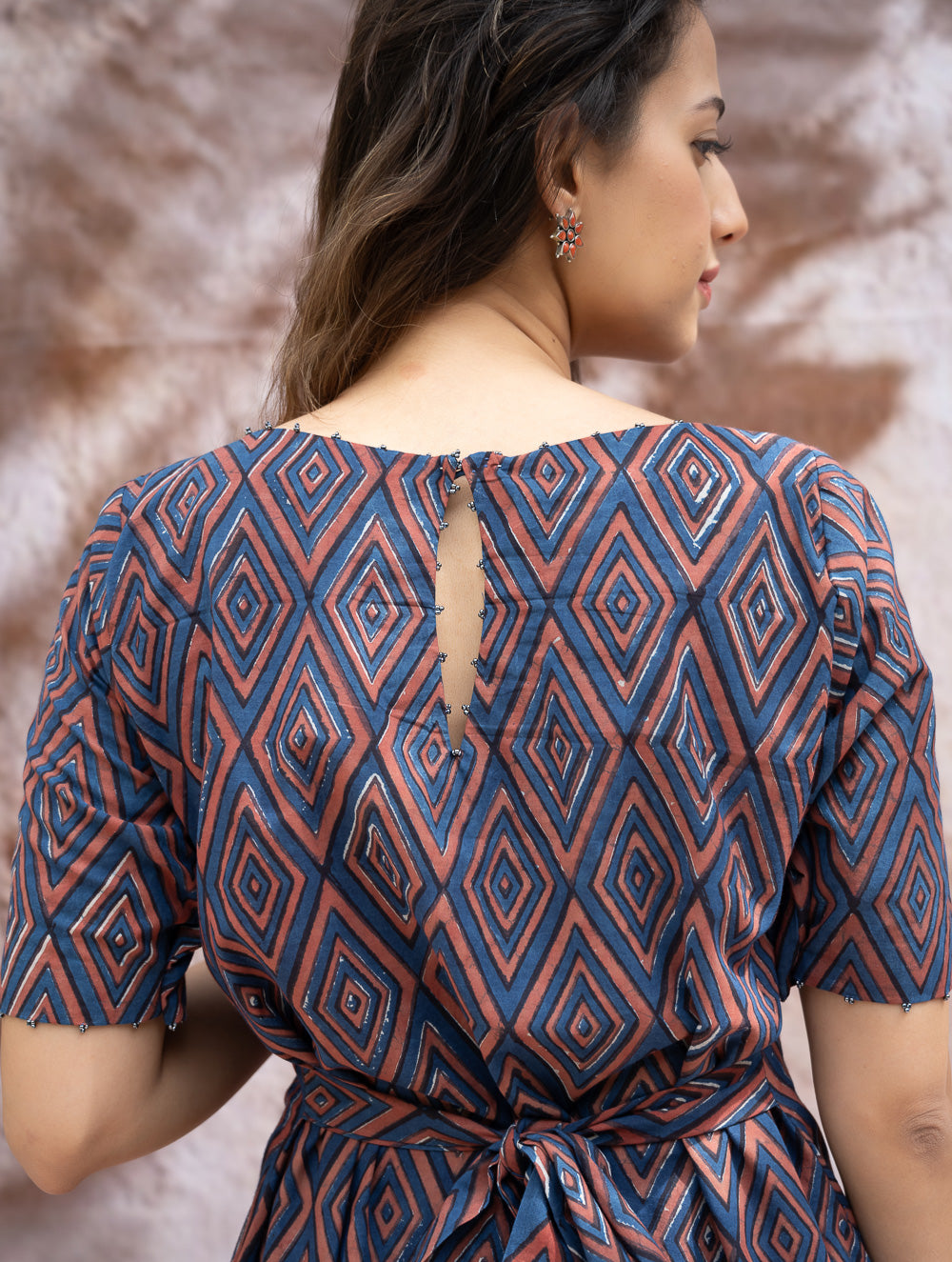 Load image into Gallery viewer, The Work Edit. Bagru HandBlock Printed Dress - Rhombus Trail