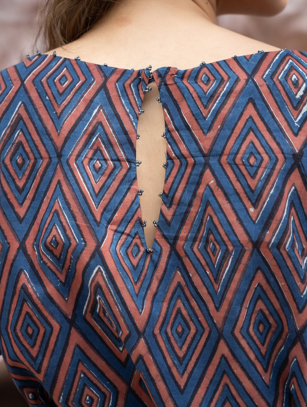 Load image into Gallery viewer, The Work Edit. Bagru HandBlock Printed Dress - Rhombus Trail