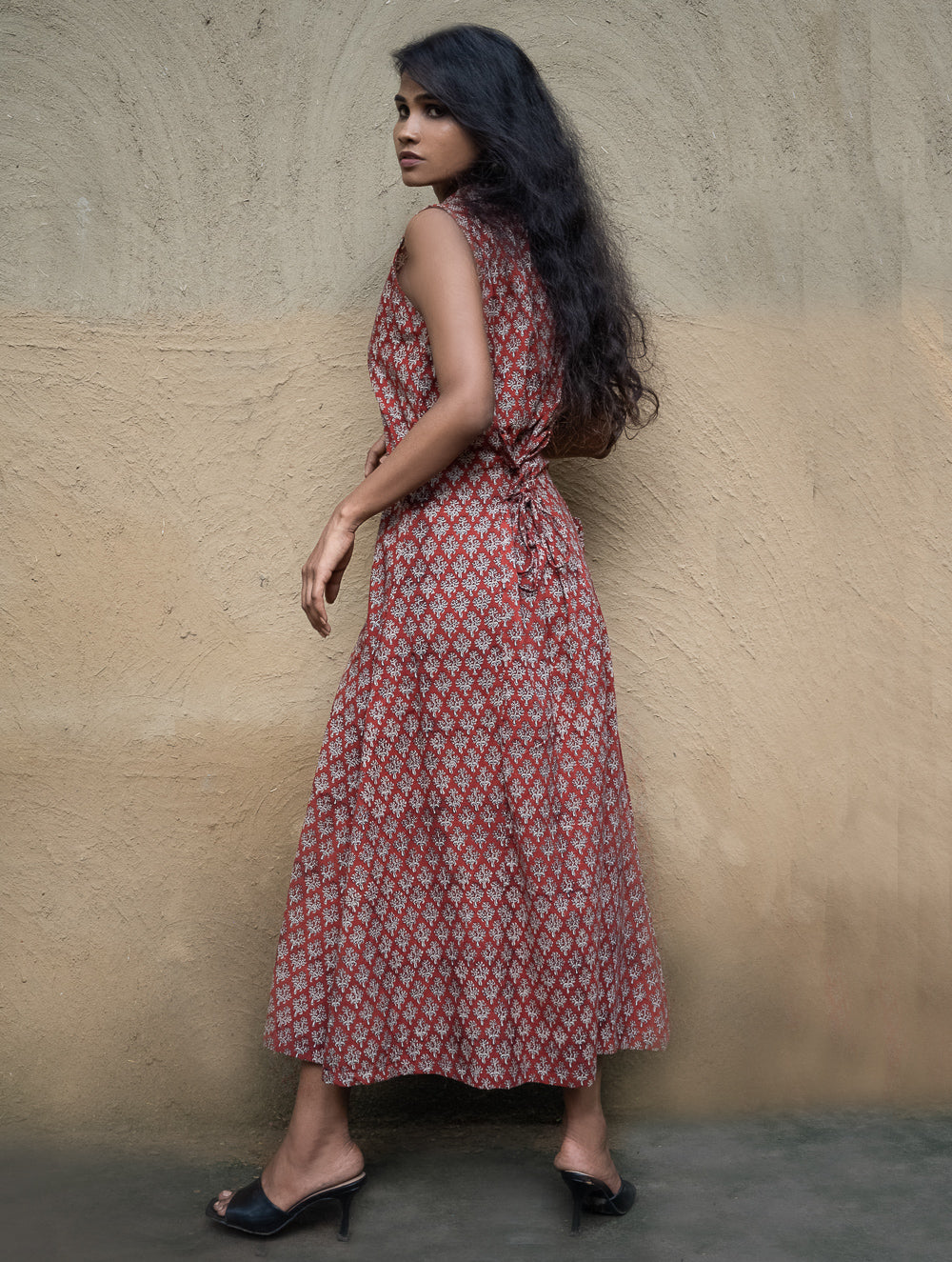 The Work Edit. Bagru Hand Block Printed Cotton Dress - Rust Floret