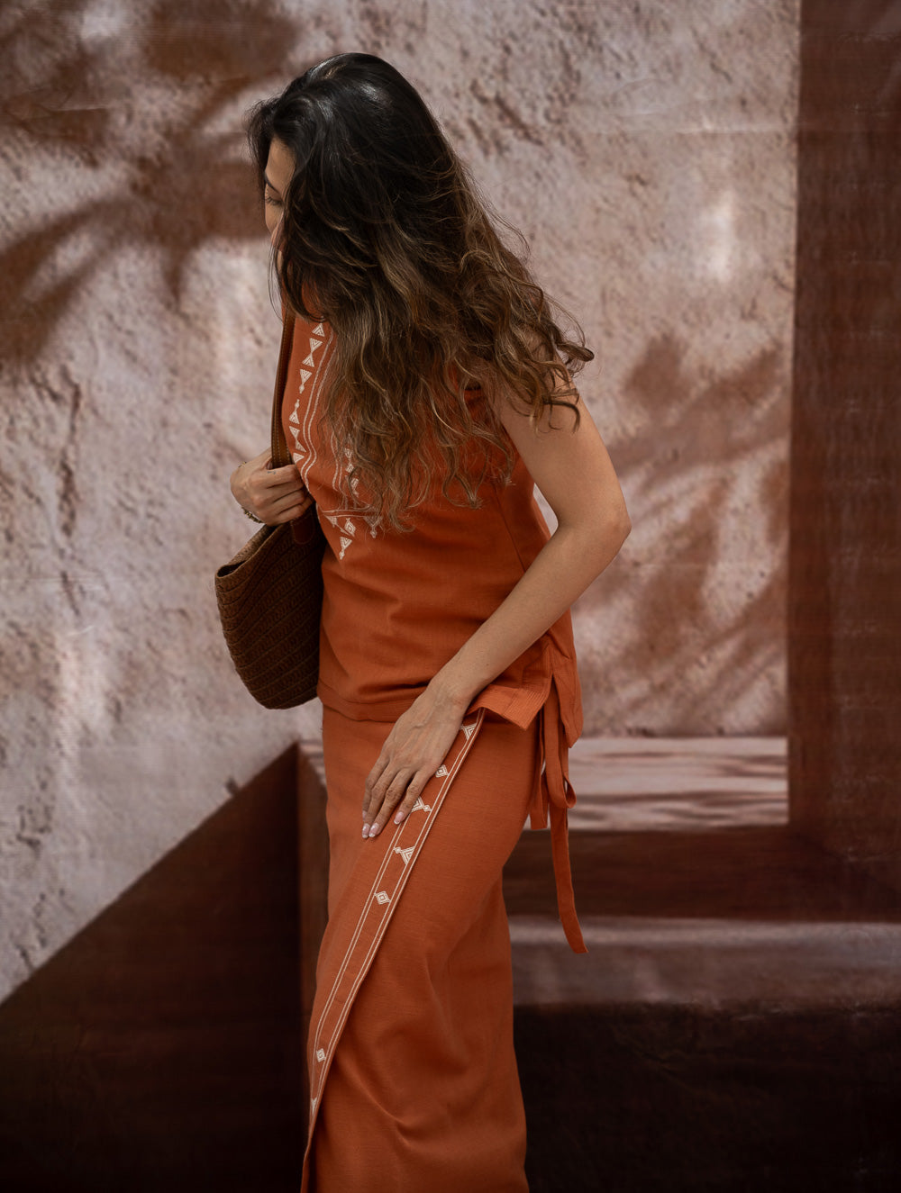 Load image into Gallery viewer, The Work Edit. Handwoven Kashida Pattu Cotton Wrap Skirt &amp; Top Set -Terracotta Wrap (Set of 2)