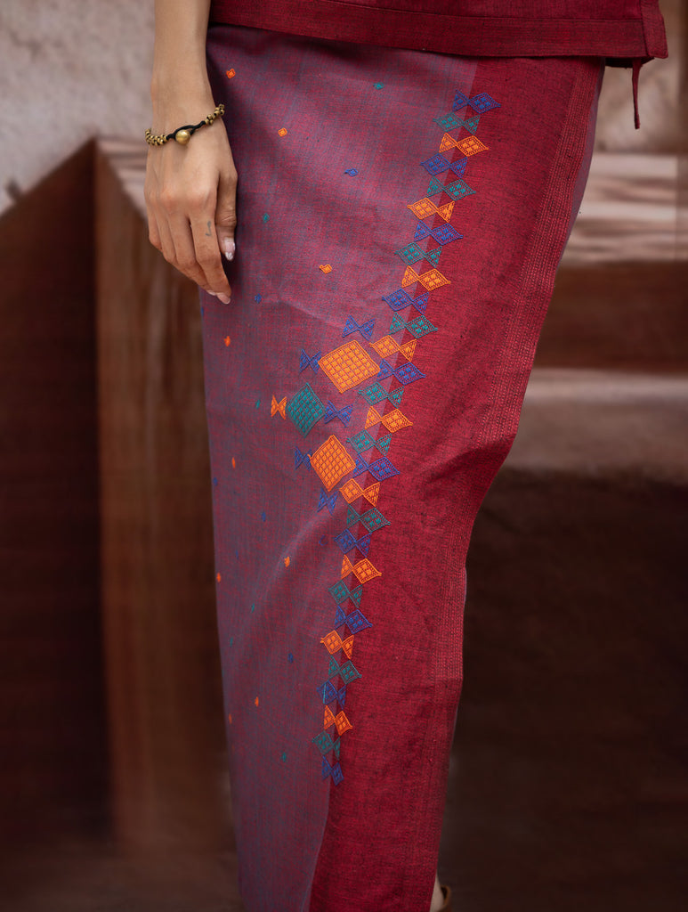 The Work Edit. Handwoven Kashida Pattu Cotton Wrap Skirt & Top Set - Aztec in Rust (Set of 2)