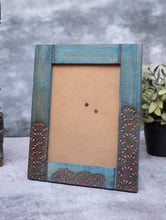 Load image into Gallery viewer, Wood Engraved Abstract Pattern Photo Frame