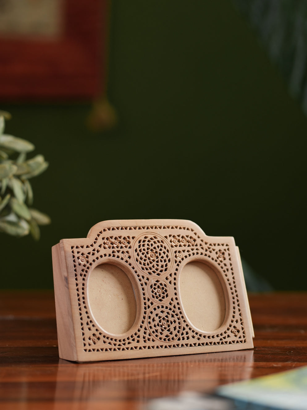 Wooden Jaali Double Frame - Oval. Small