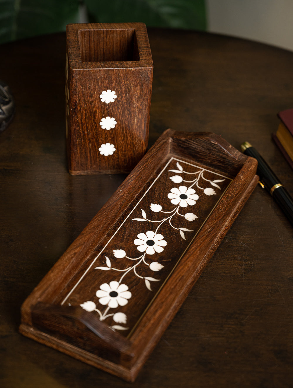 Load image into Gallery viewer, Wooden Inlay Desk Set - Floral (2 Pc Set)