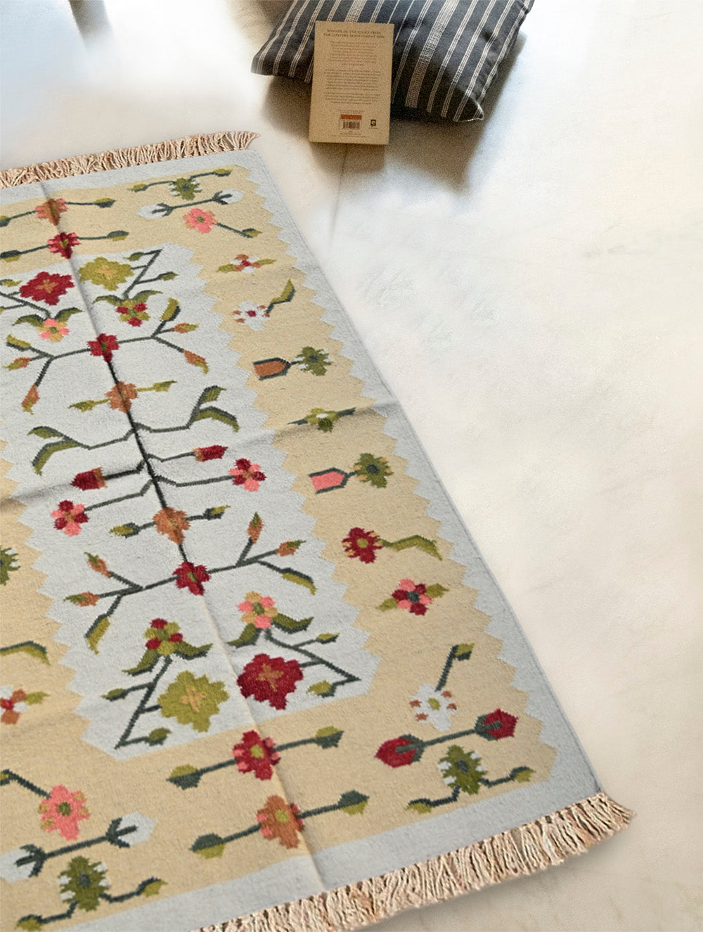 Exclusive Handmade Wool & Cotton Mirzapur Dhurrie Rug - Sunlit Flora 