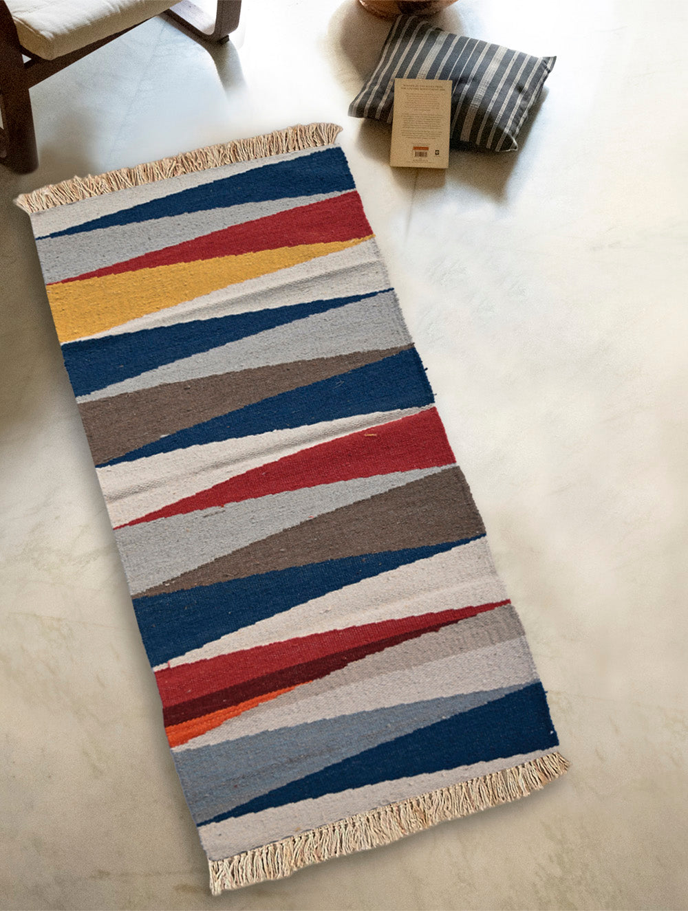 Exclusive Handmade Wool & Cotton Mirzapur Dhurrie Rug  - Prism Peaks (6ft x 2ft)
