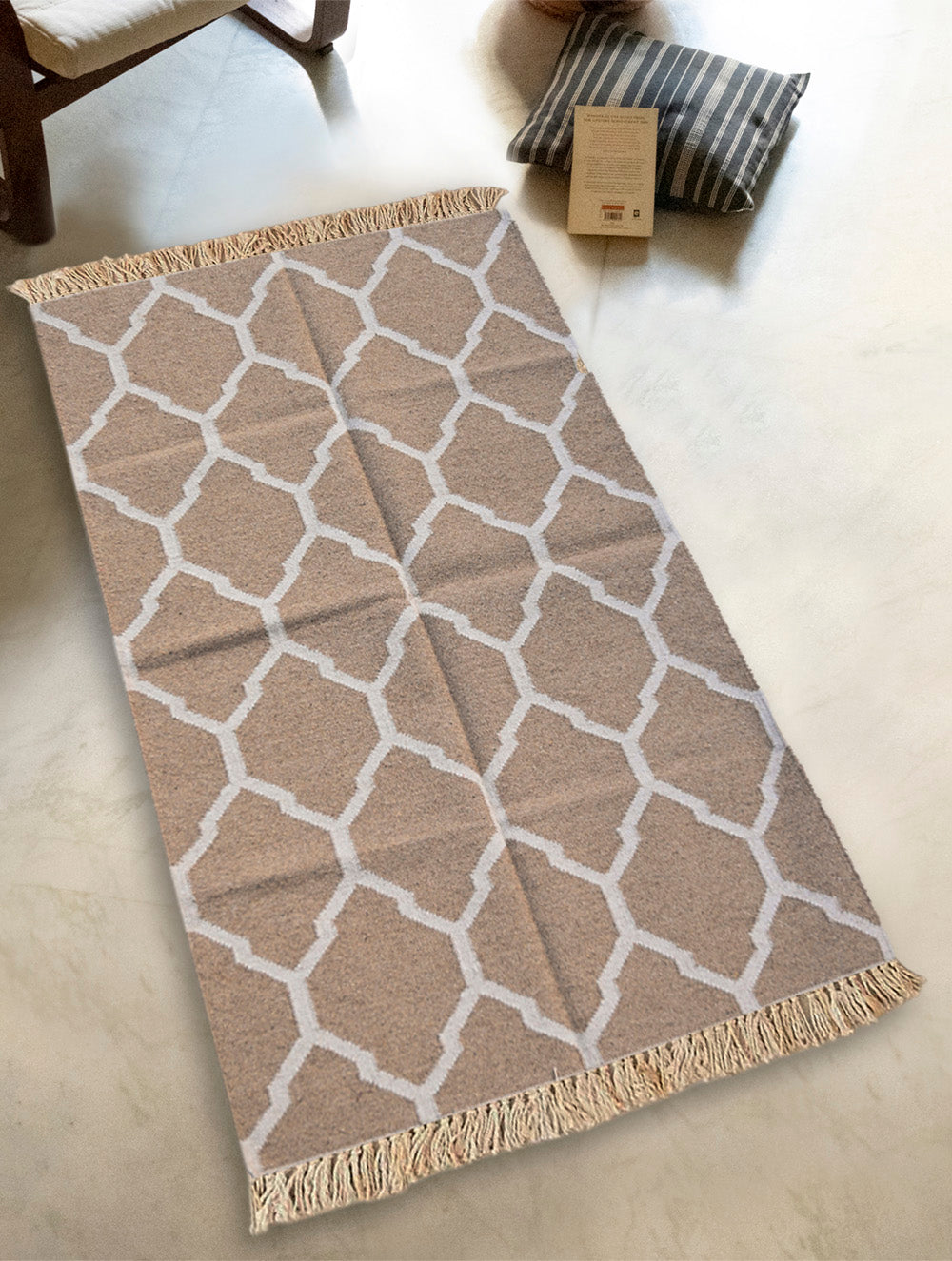 Exclusive Handmade Wool & Cotton Mirzapur Dhurrie Rug  - Sand Dunes (6ft x 4ft)