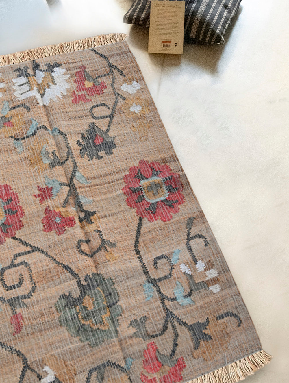 Exclusive Handmade Jute Mirzapur Dhurrie Rug  - Chandan Bagh (6ft x 4ft)