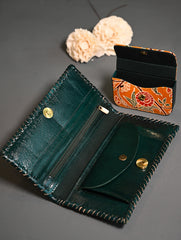 The Traveller’s Collection: Embossed Leather Wallet Set - Marigold Bloom