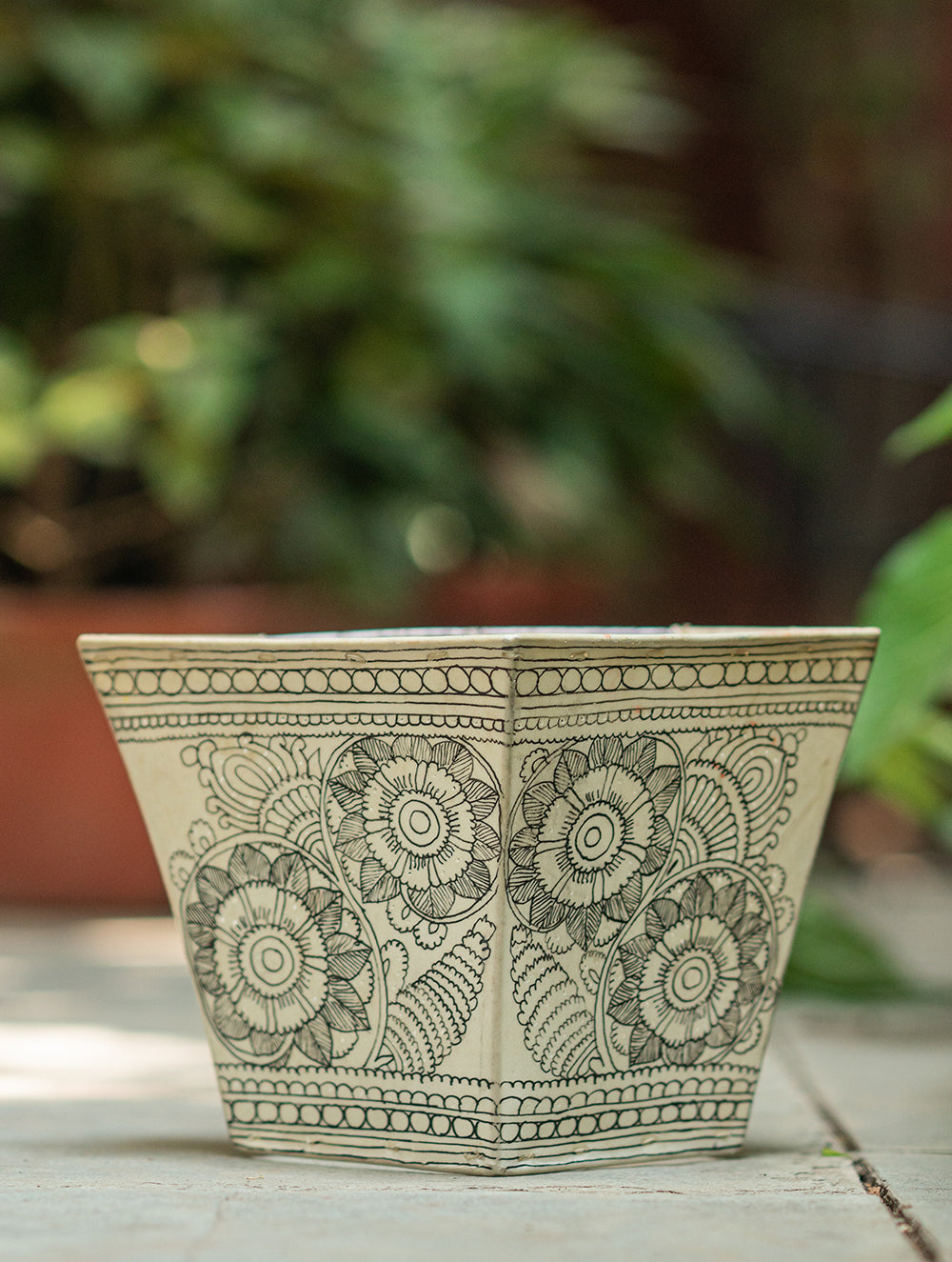 Andhra Leather Craft - Wall Lamp Shade